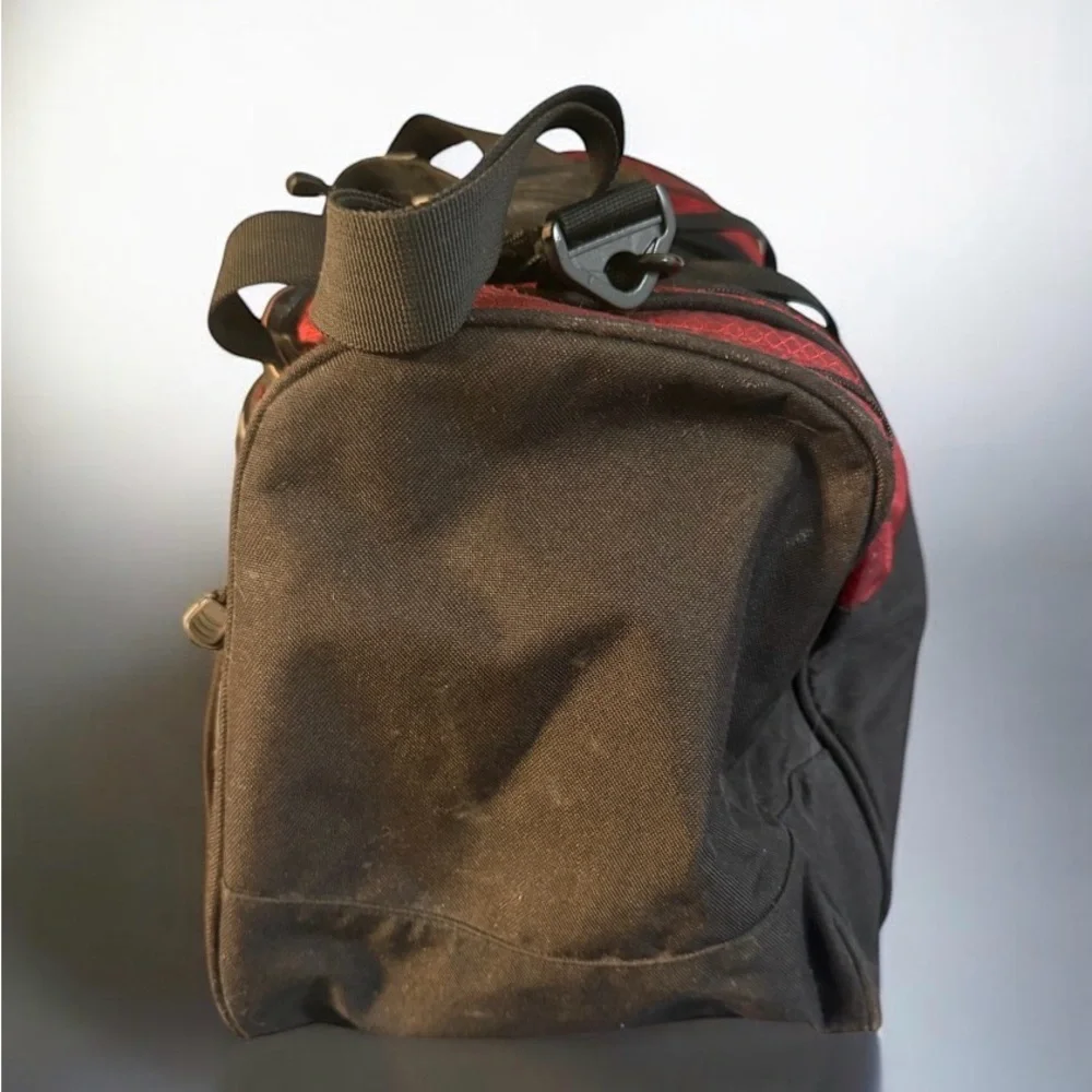 Ogio Bender Black Red Duffle Bag Travel Sports Gym W Shoulder Strap 35L 2100cf